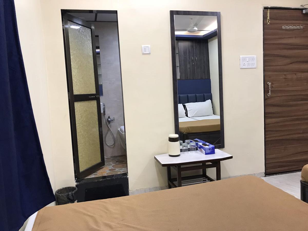 Hotel Shalimar Palace Мумбаи Экстерьер фото