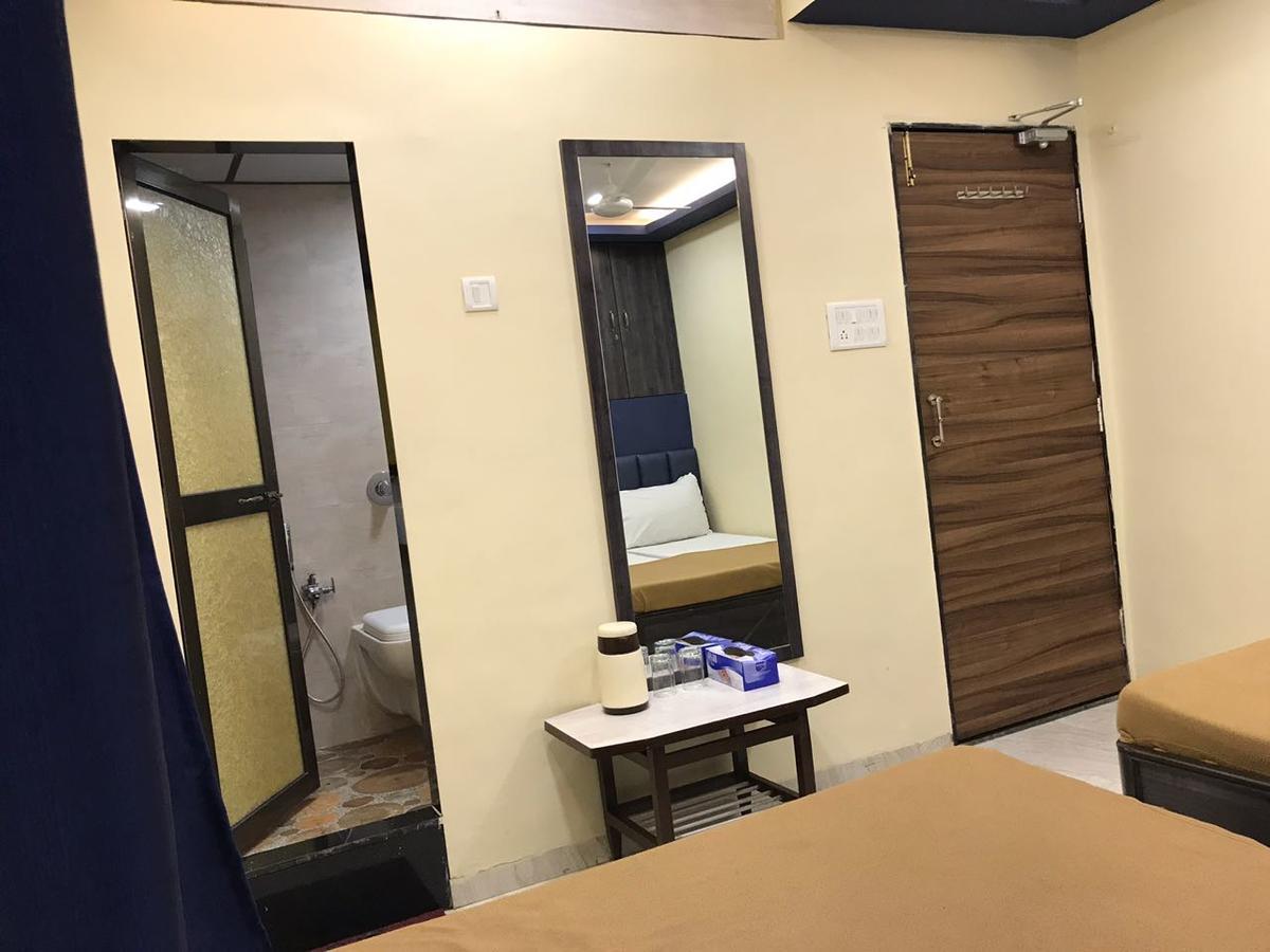Hotel Shalimar Palace Мумбаи Экстерьер фото
